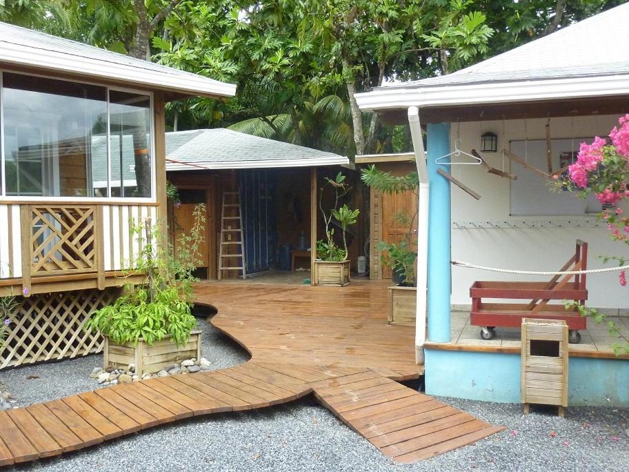 Wikkid Resort Dixon Cove Exterior photo